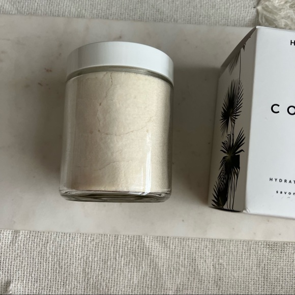 Herbivore coconut hydrating milk bath soak - Picture 2 of 16